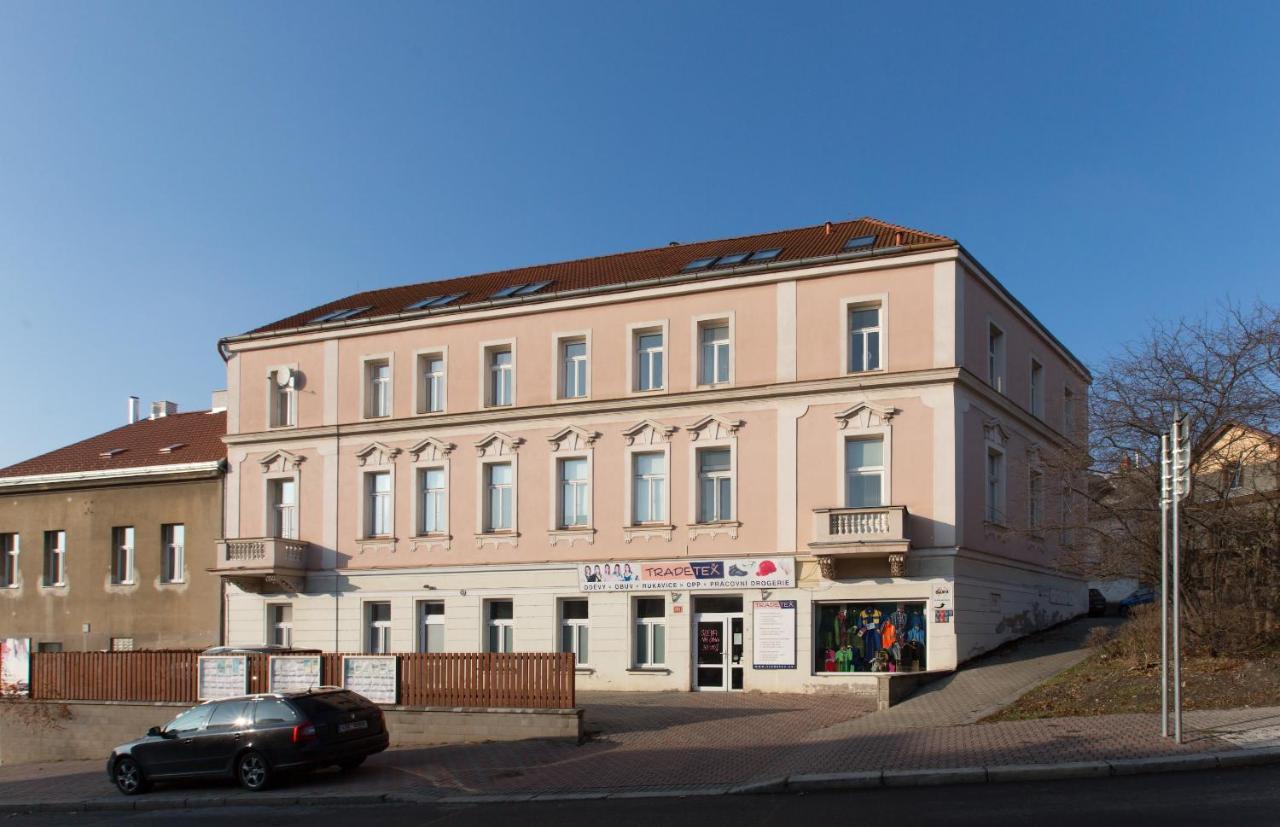 Jane'S Charming Apartment Praag Buitenkant foto