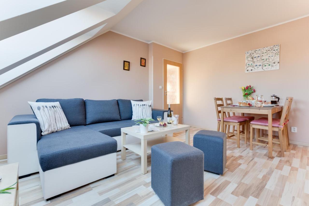 Jane'S Charming Apartment Praag Buitenkant foto